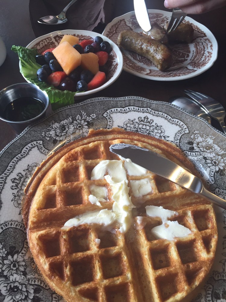 Momma Rabbit's Nibbles And Sips-4